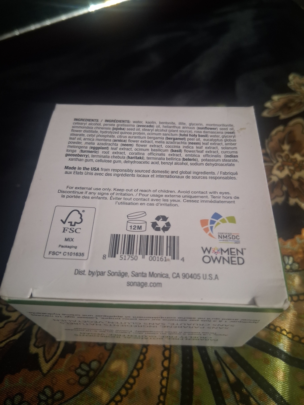 Sonäge Tulsi Soothing Tri Clay Mask – White & Green - Picture 3 of 3